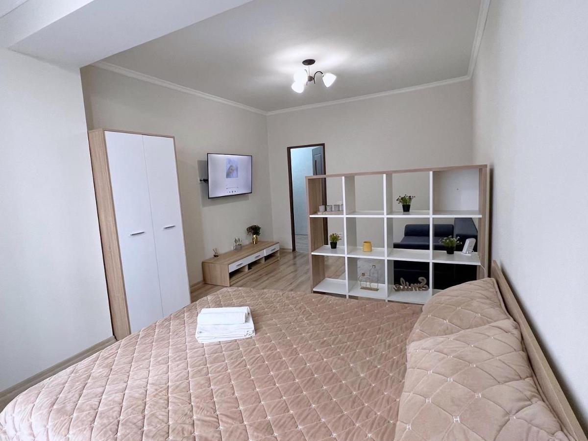Cozy Apartment In Chişinǎu Buitenkant foto